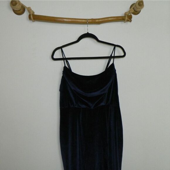 Lulu's Dress Elegant Luxury Navy Blue Velvet Cowl Neck Maxi Size X-Large - Picture 3 of 7